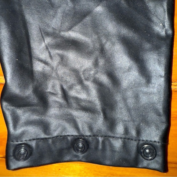 Helly Hansen Black Hooded Raincoat for Men - Picture 3 of 4